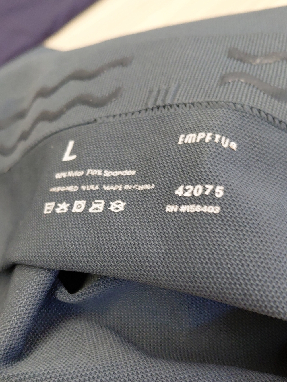 EMPETUA Shapermint  Athletic Pants in Navy Blue. And GRAY 2 PAIR - Size L - Picture 2 of 9
